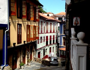 ...lovely thick stone walls - great in summer...